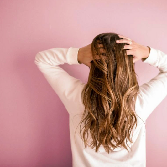 Benefits of air drying hair
